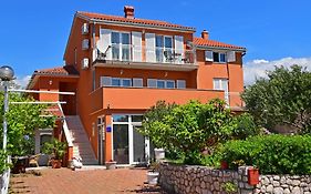 Apartment Zeljka-3 By Interhome